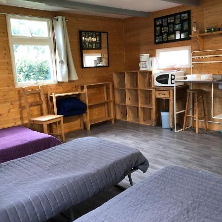 Bungalow "Les Randonneurs" Lacapelle-Marival Экстерьер фото